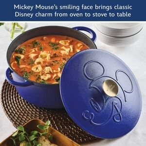 Farberware Disney Bon Voyage Pre-Seasoned Cast Iron Dutch Oven with Lid, 4.75 Qt